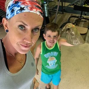 Meet your Posher, Angela